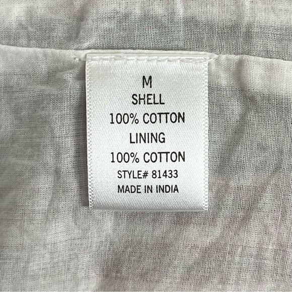 Jun & Ivy Striped Wide Leg Cropped Pants with Tie Waist – Size M - Picture 9 of 11